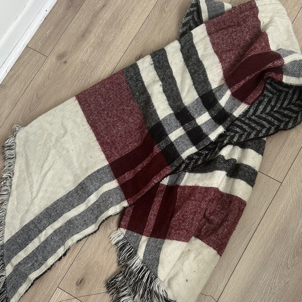Scarf Wool Throw Blanket - Red, Black, and Cream
